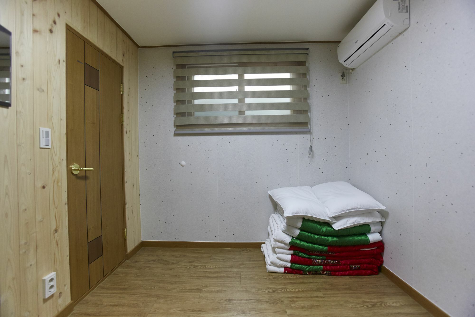 Go Woon Dang Hanok Guest House Seul Dış mekan fotoğraf