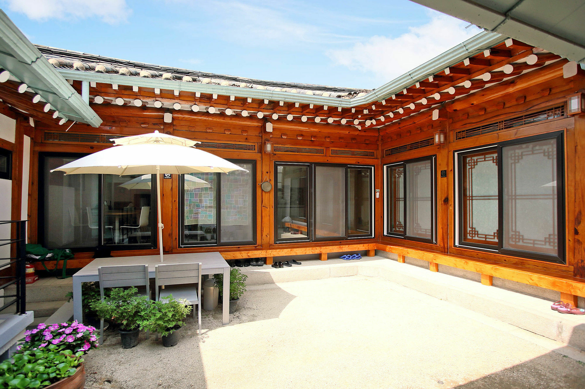 Go Woon Dang Hanok Guest House Seul Dış mekan fotoğraf