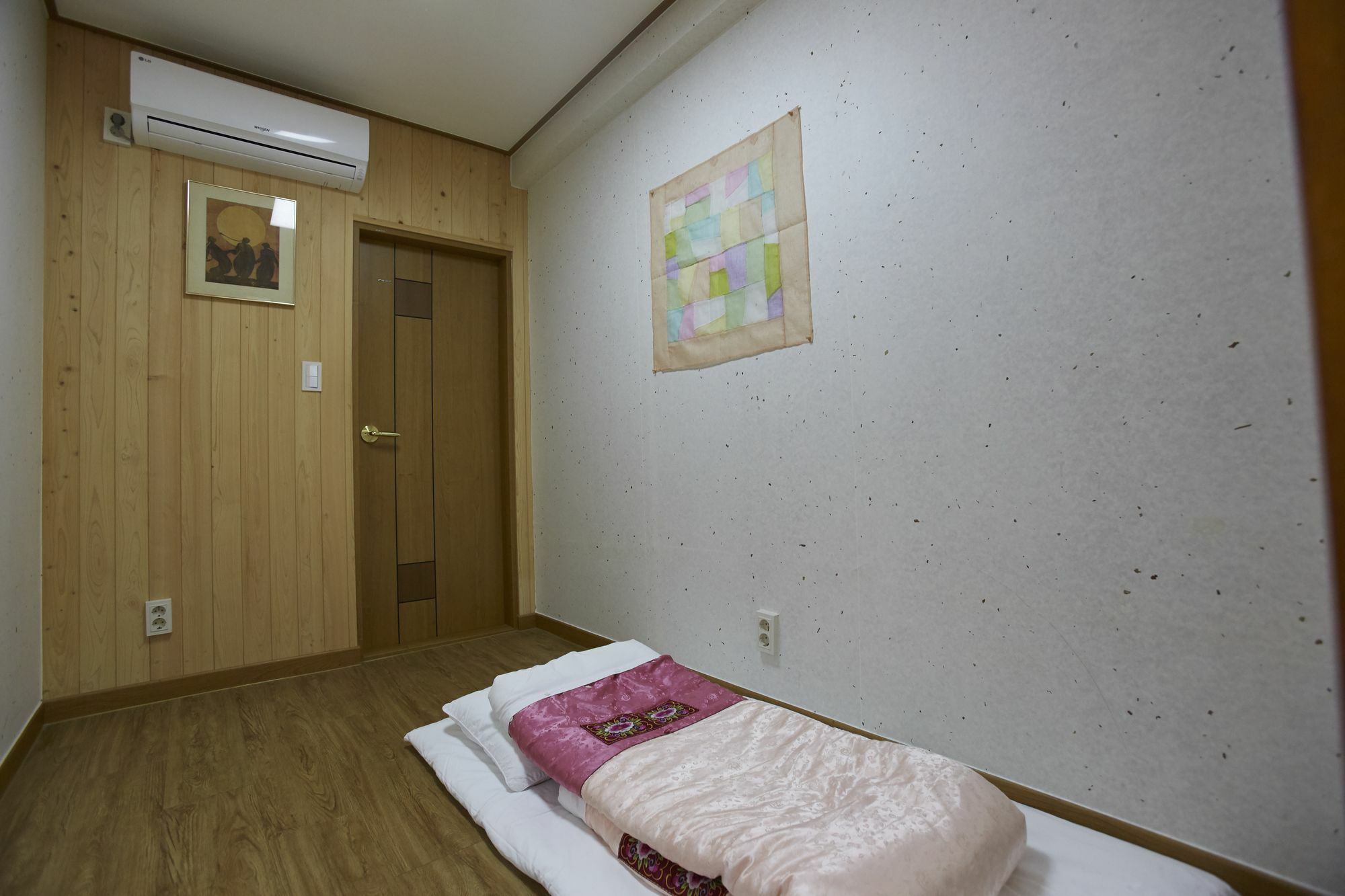 Go Woon Dang Hanok Guest House Seul Dış mekan fotoğraf